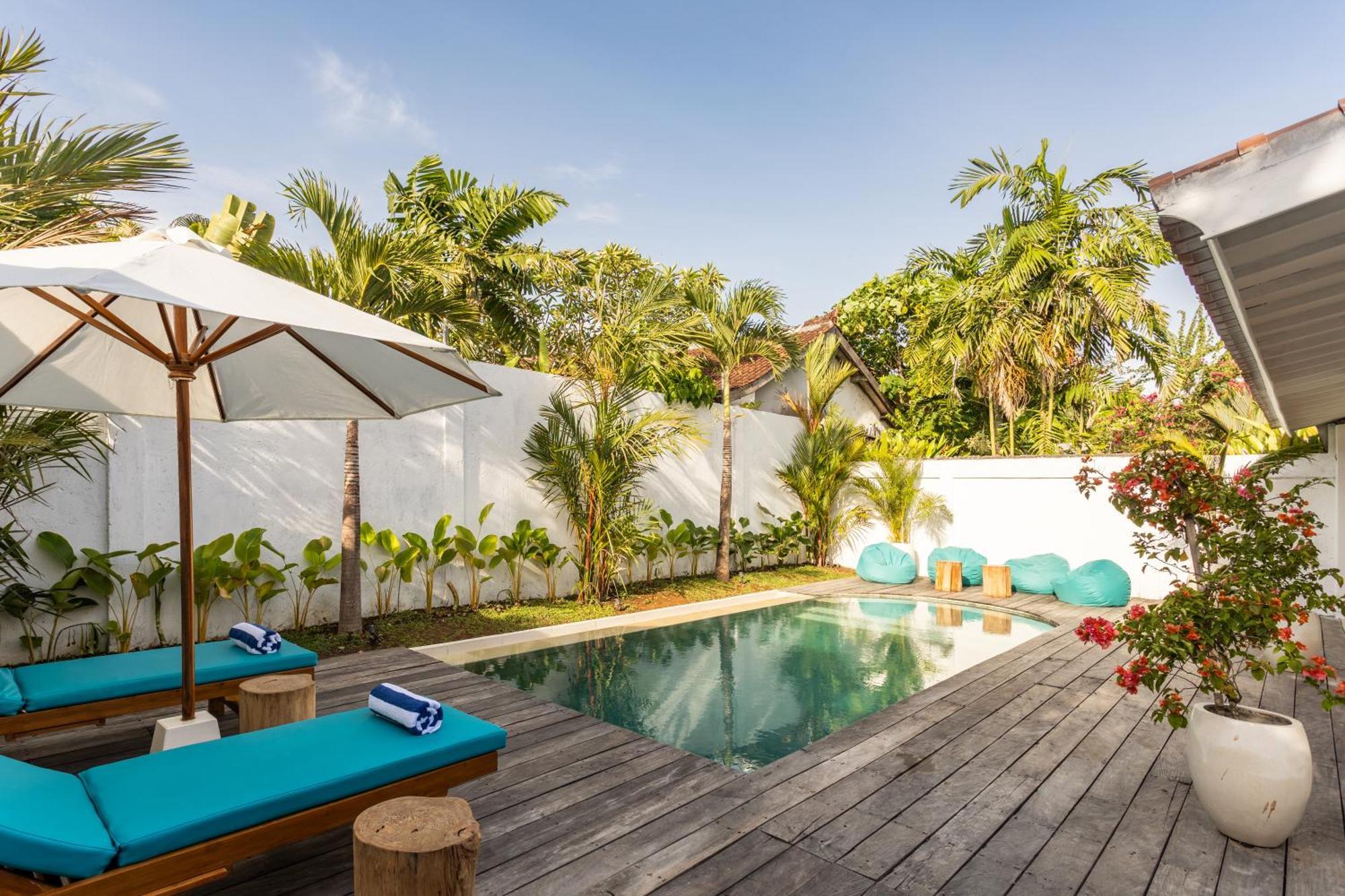 Villa 2 Bdr Villa, Walking Distance To Beach. Seminyak (Bali)